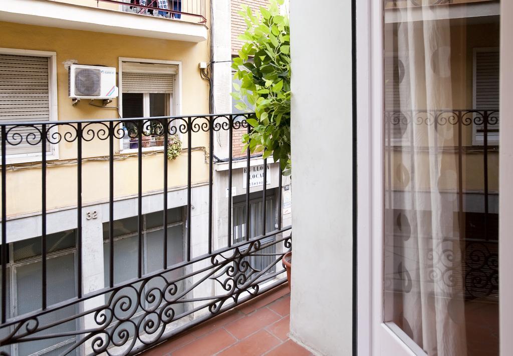 Apartamento Rainbow Barcelona Habitación foto