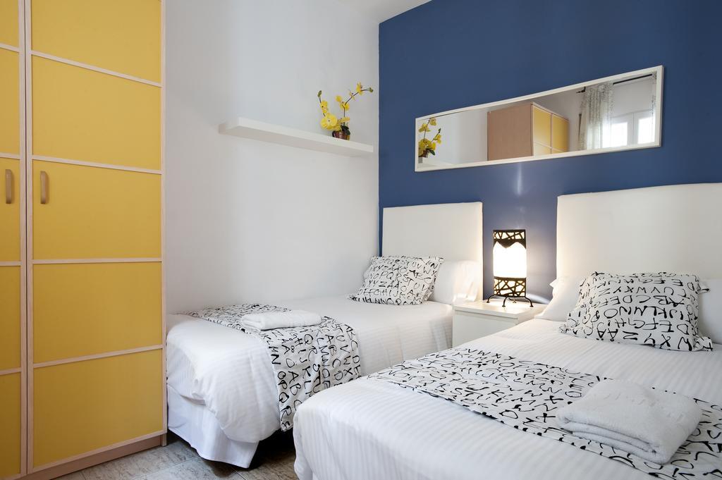 Apartamento Rainbow Barcelona Habitación foto